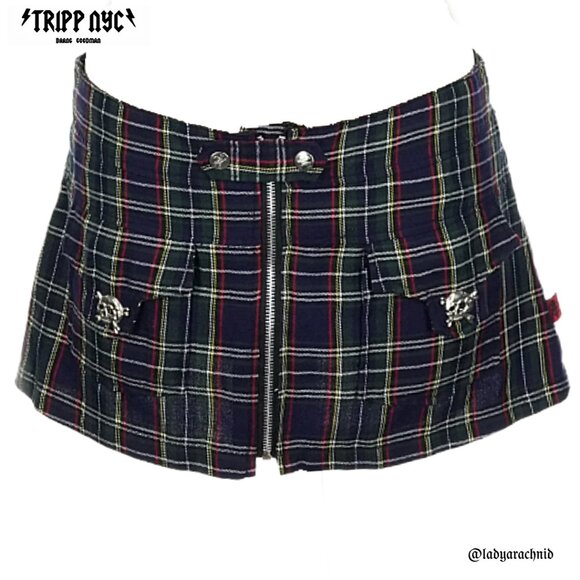TRIPP NYC micro mini tartan plaid skull detail skirt size M - Picture 2 of 7
